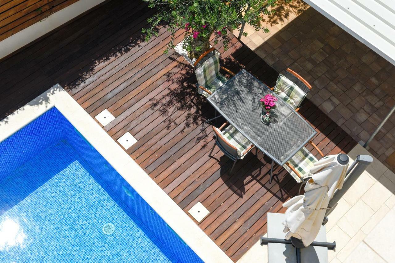 Apartmani Bosa 자다르 외부 사진