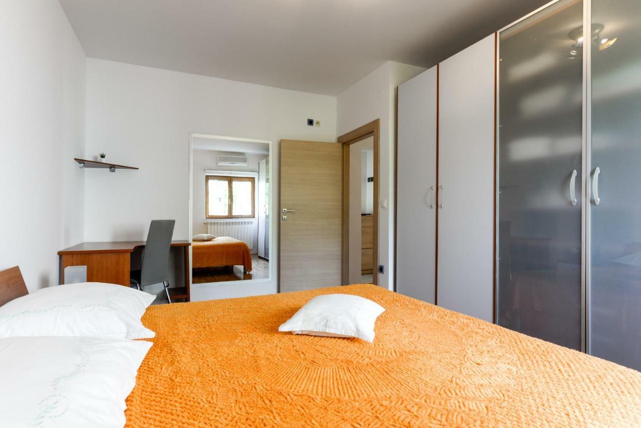 Apartmani Bosa 자다르 외부 사진