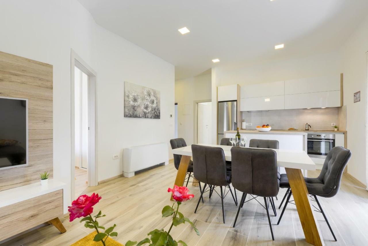 Apartmani Bosa 자다르 외부 사진